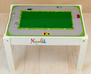 Одностороннее игровое поле с Lego-платформой (25×50 см)